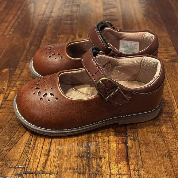 Stride Rite Mary Jane Shoes - 6.5W - Picture 7 of 13